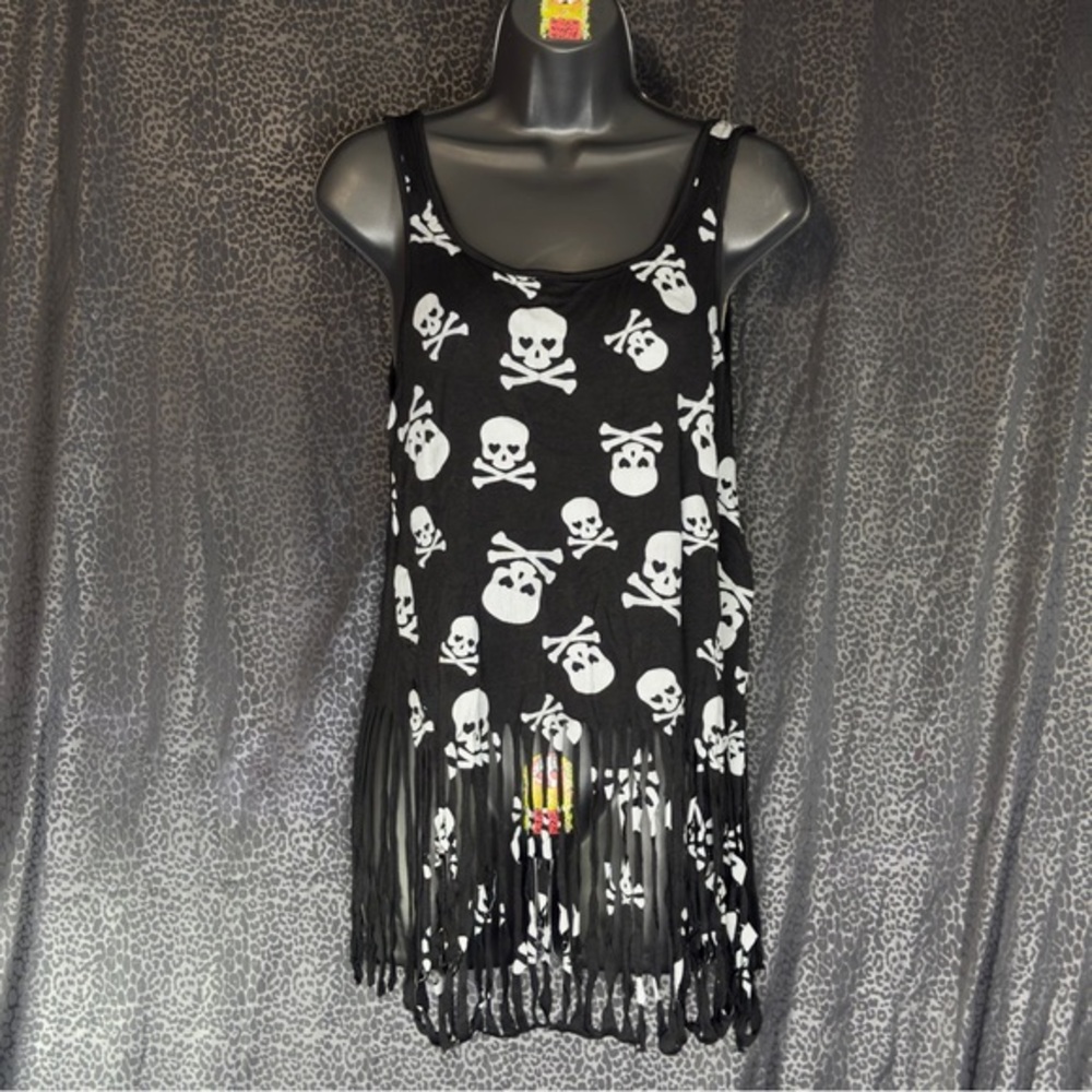 Love By Design Black Skull and Crossbones W/ Fringes  Tank Top Size M